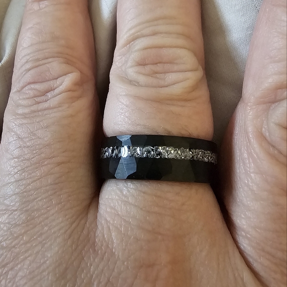 Sz 10, Muonionalusta Meteorite Tungsten Carbide Hammered Ring, M/F New! - Picture 4 of 10